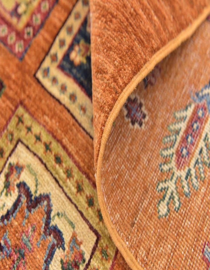 Detail image of  5' 8 x 8' 5 Ariana Rug