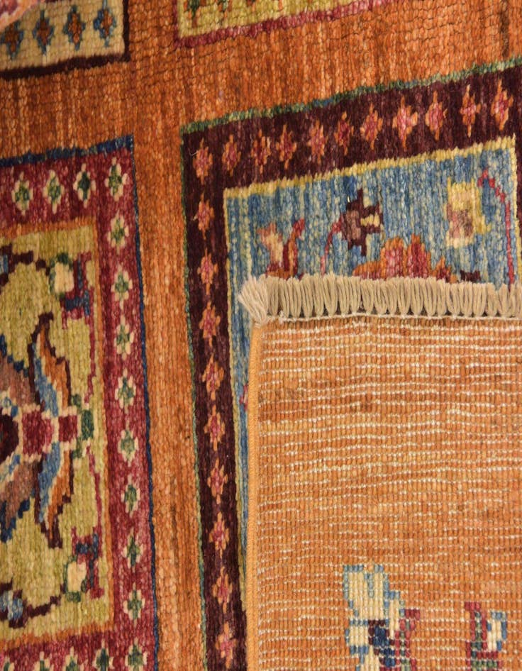 Detail image of  5' 8 x 8' 5 Ariana Rug