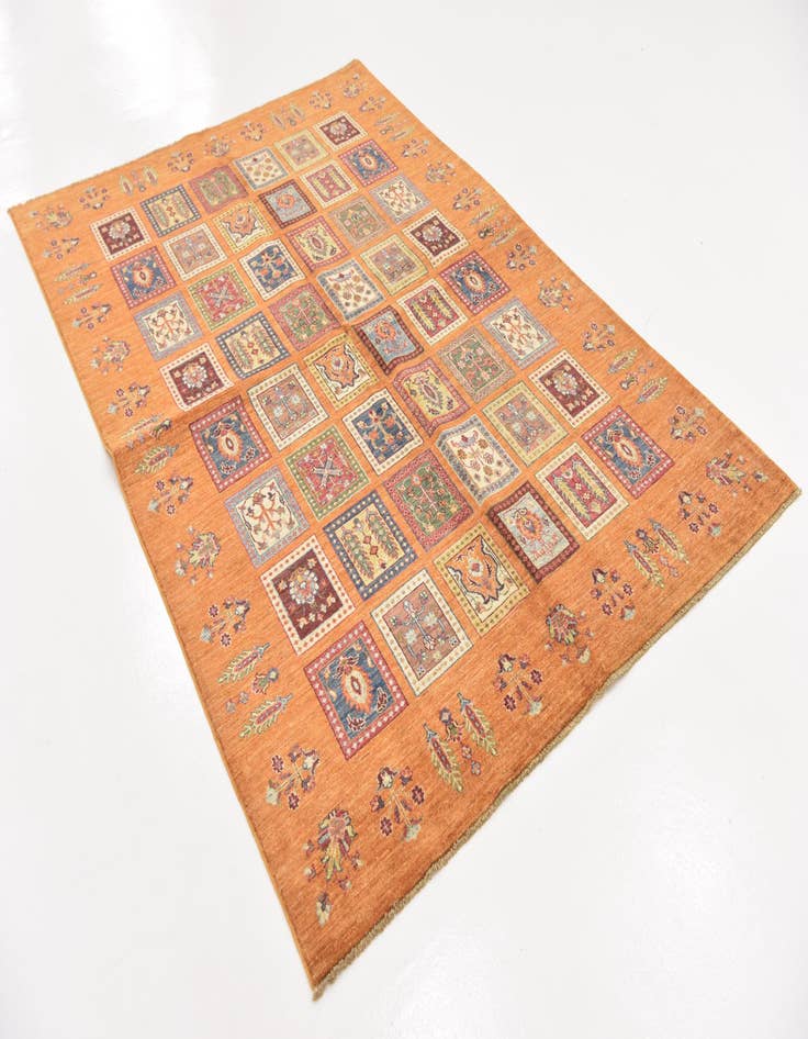 Detail image of  5' 8 x 8' 5 Ariana Rug