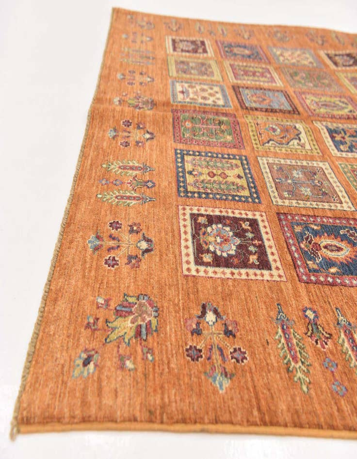 Detail image of  5' 8 x 8' 5 Ariana Rug