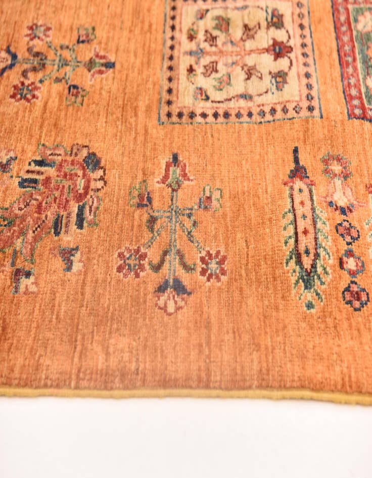 Detail image of  6' 6 x 9' 10  Hand Knotted Ariana Ziegler Rug