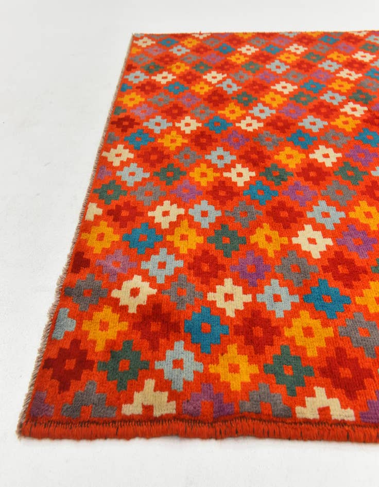 Detail image of  4' 11 x 6' 6  Hand Knotted Balouch Wool Rug