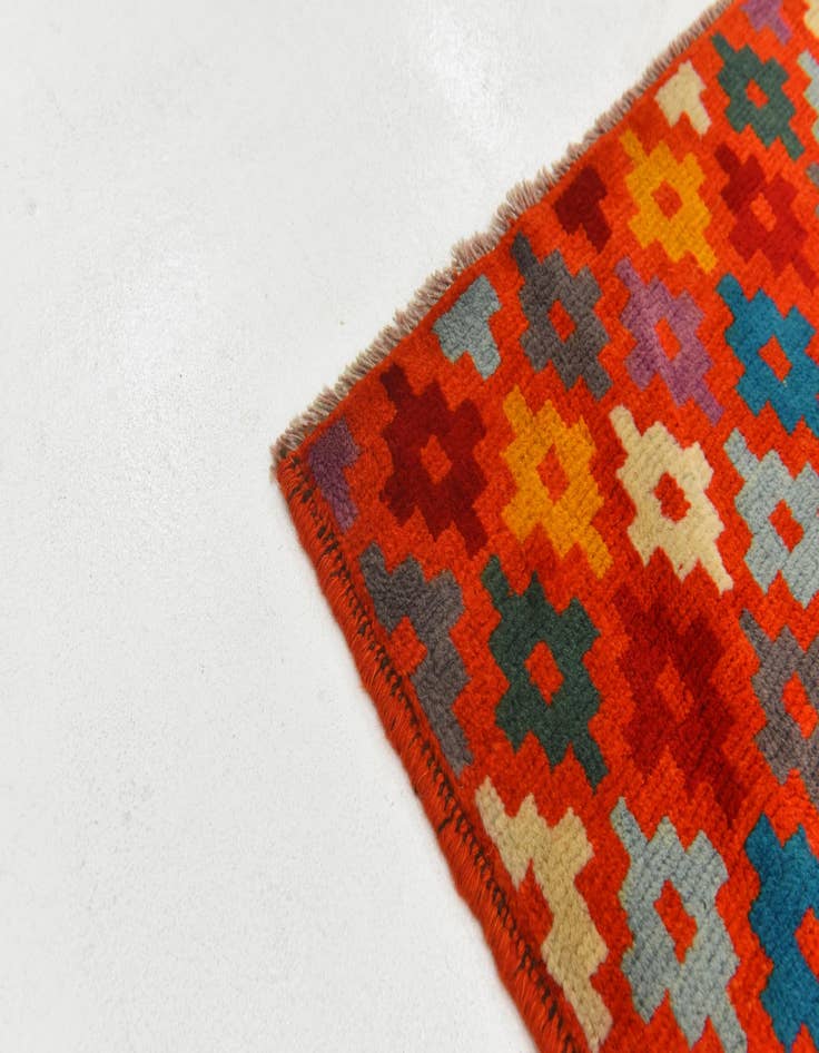 Detail image of  4' 11 x 6' 6  Hand Knotted Balouch Wool Rug