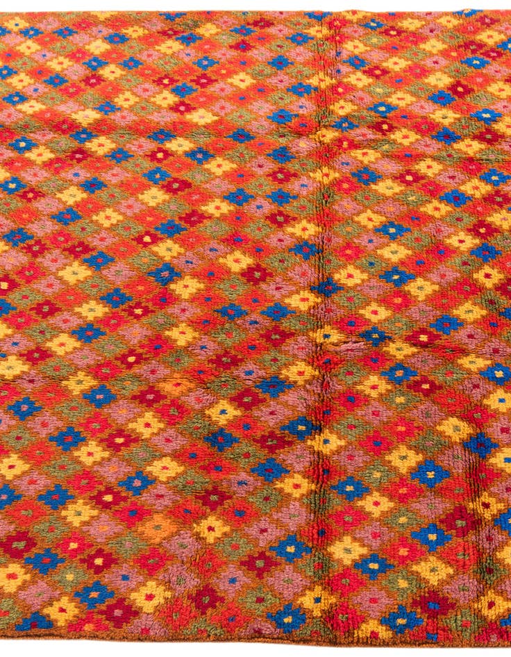 Detail image of  4' 1 x 5' 8  Hand Knotted Balouch Wool Rug