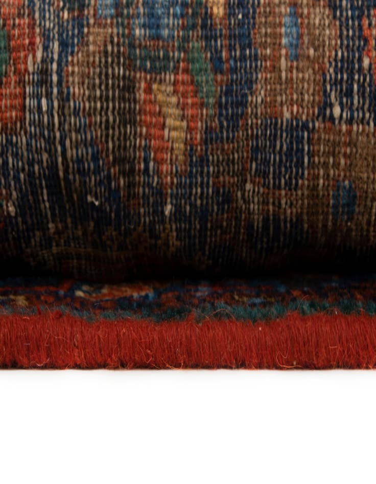 Detail image of  5' 5 x 7' Bonat Wool Rug
