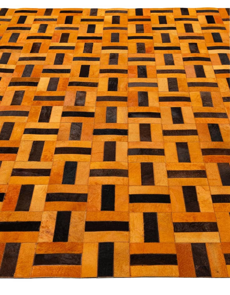 Detail image of  8' x 9' 9 Cowhide - Patchwork Rug