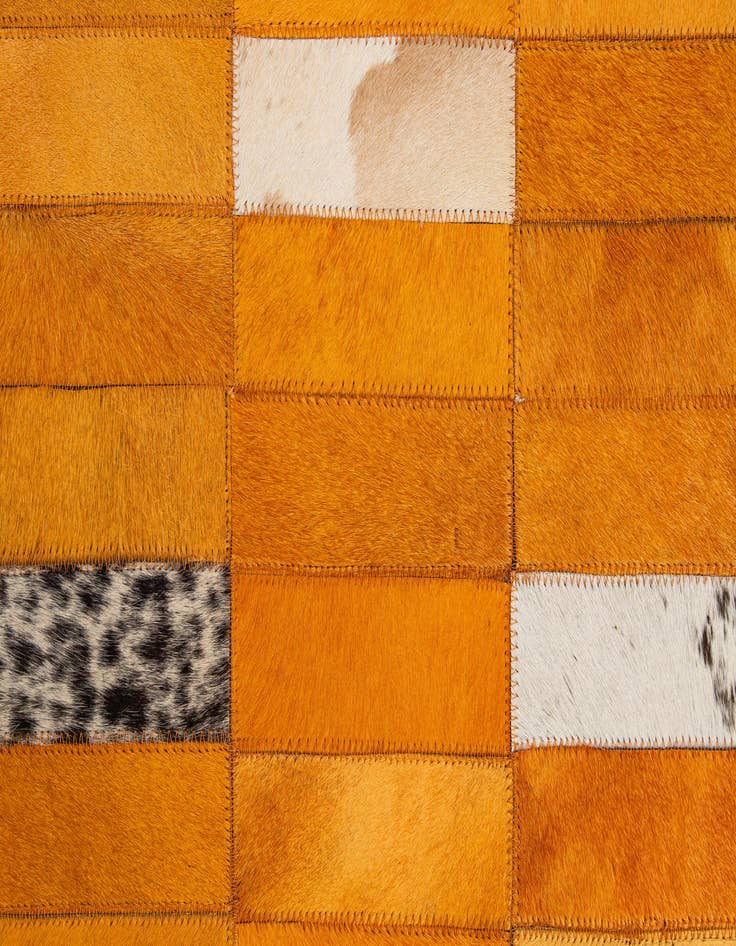 Detail image of  8' x 9' 10 Cowhide - Patchwork Rug