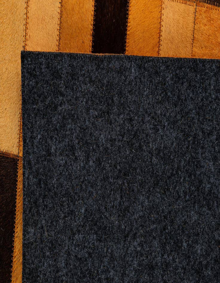 Detail image of  5' x 7' 11 Cowhide - Patchwork Rug