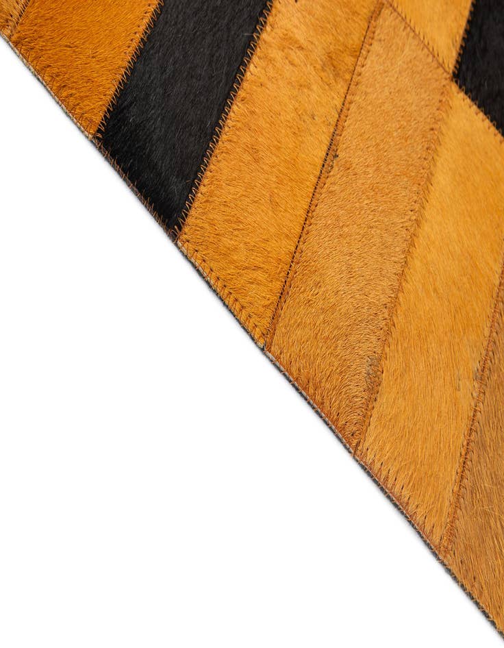 Detail image of  5' x 8' 1 Cowhide - Patchwork Rug