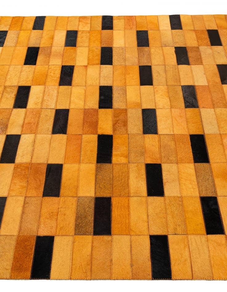 Detail image of  5' x 8' Cowhide - Patchwork Rug