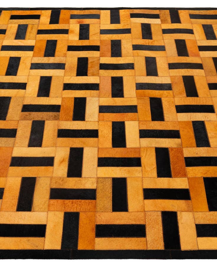 Detail image of  5' x 8' Cowhide - Patchwork Rug