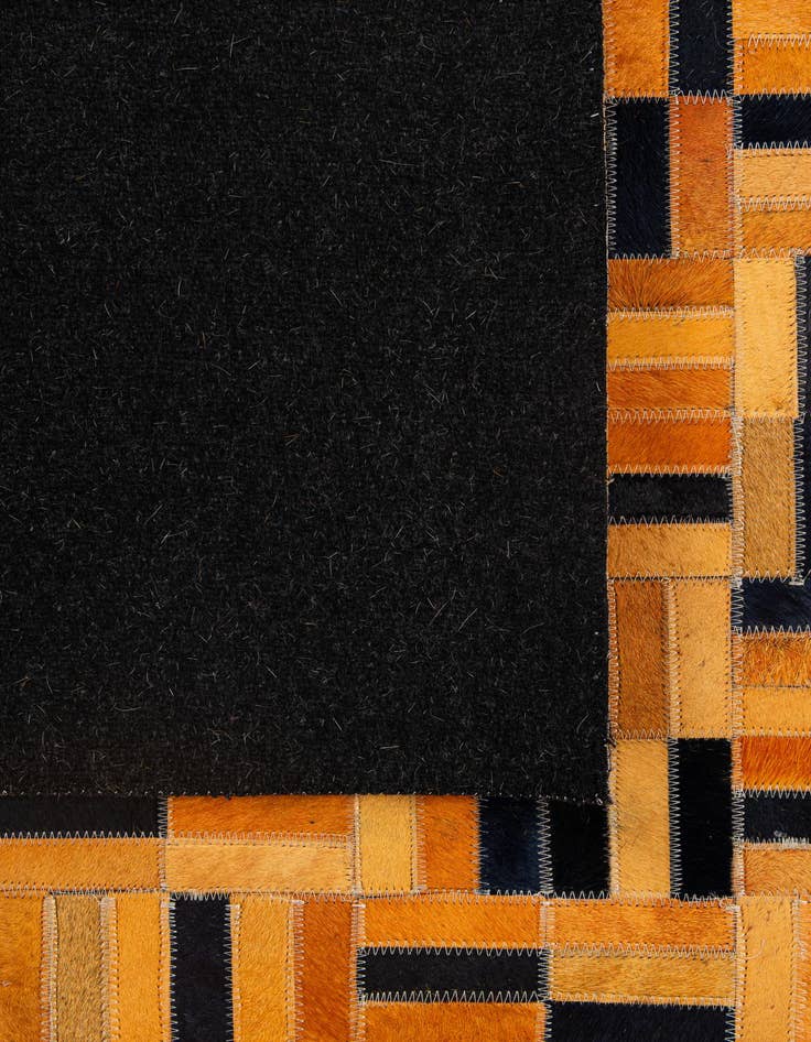 Detail image of  5' x 7' 11 Cowhide - Patchwork Rug