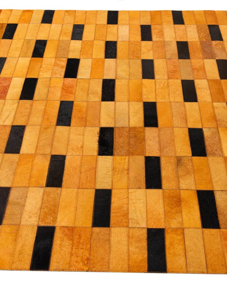 Detail image of  5' x 8' Cowhide - Patchwork Rug