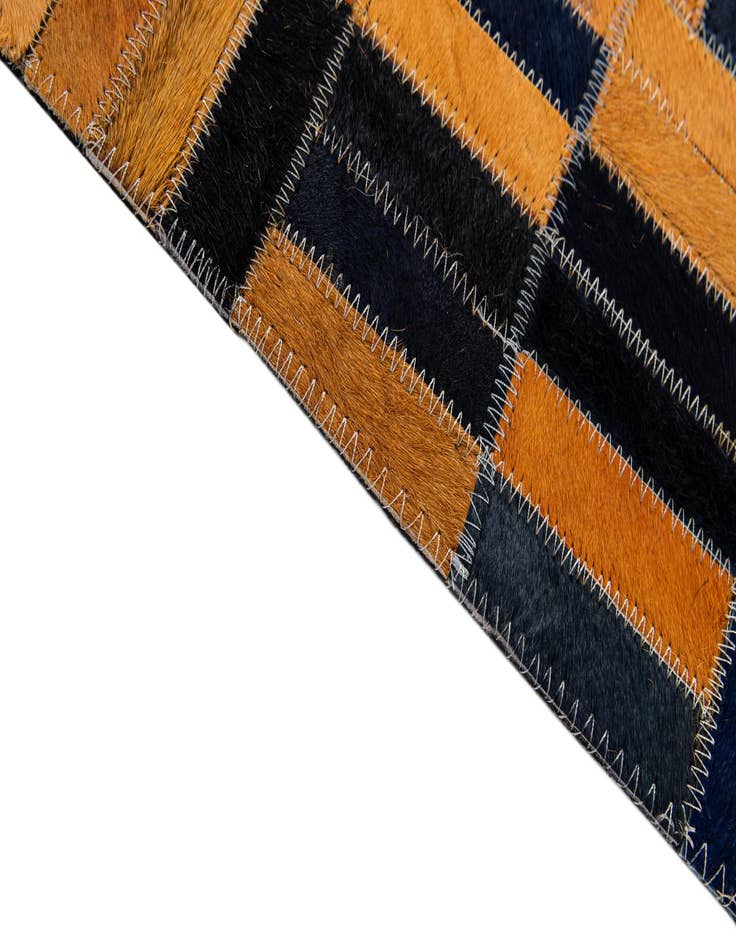 Detail image of  5' x 7' 11 Cowhide - Patchwork Rug