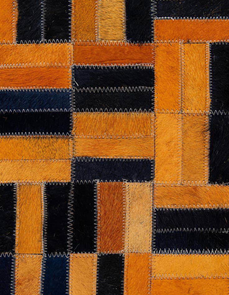 Detail image of  5' x 7' 11 Cowhide - Patchwork Rug