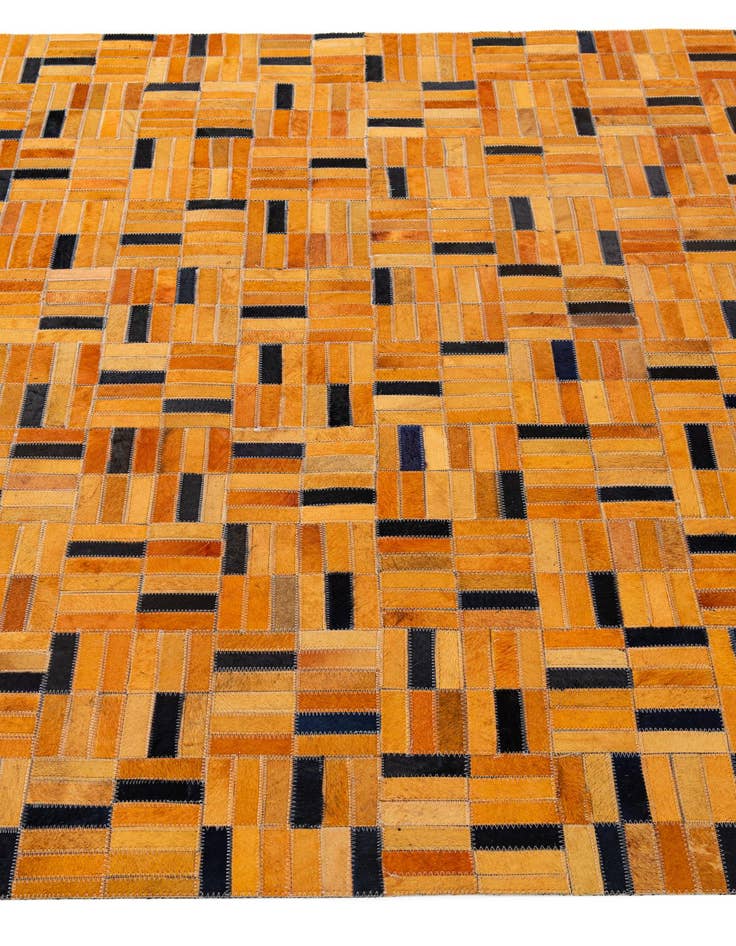 Detail image of  5' x 7' 11 Cowhide - Patchwork Rug