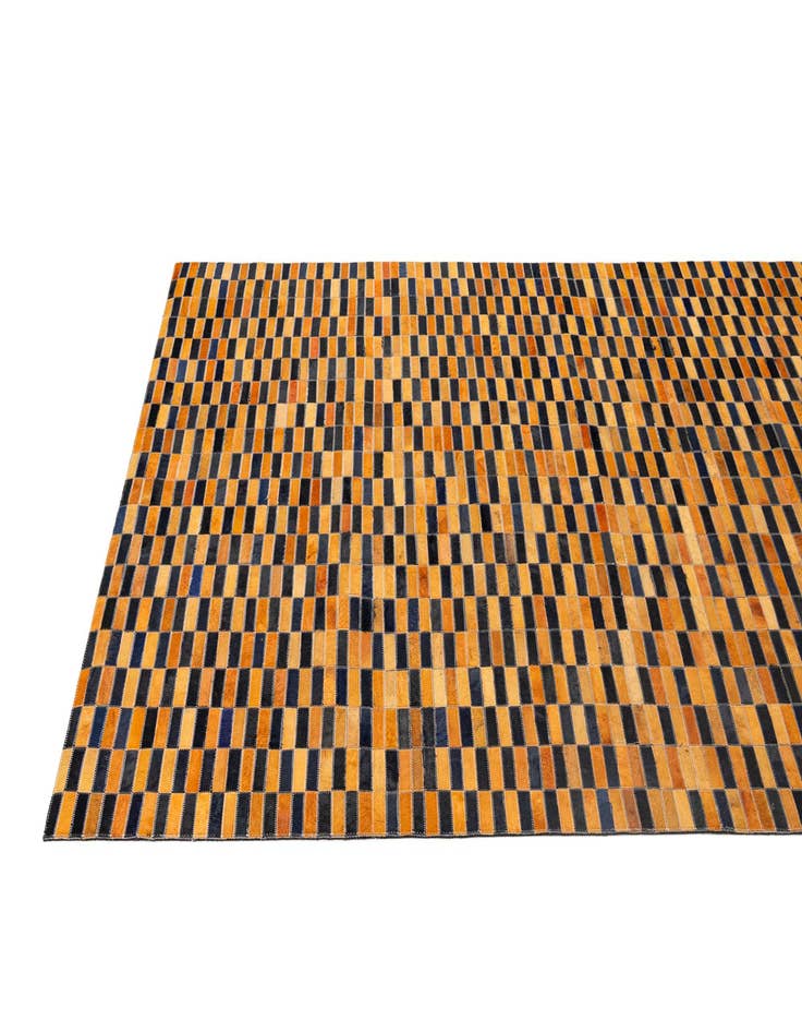 Detail image of  5' x 7' 11 Cowhide - Patchwork Rug