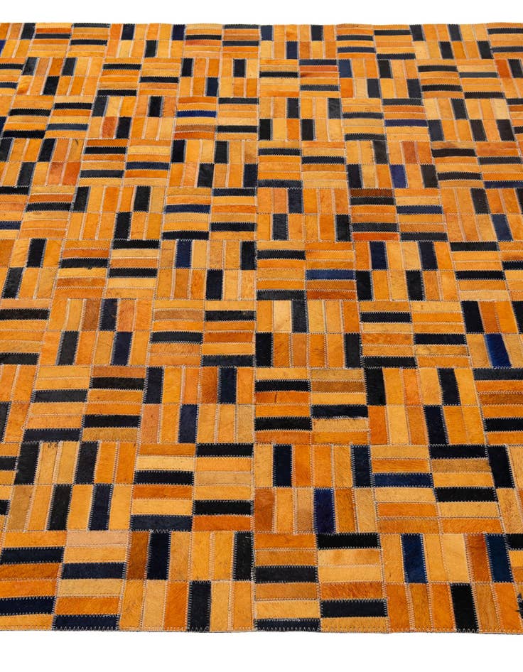 Detail image of  5' x 7' 11 Cowhide - Patchwork Rug