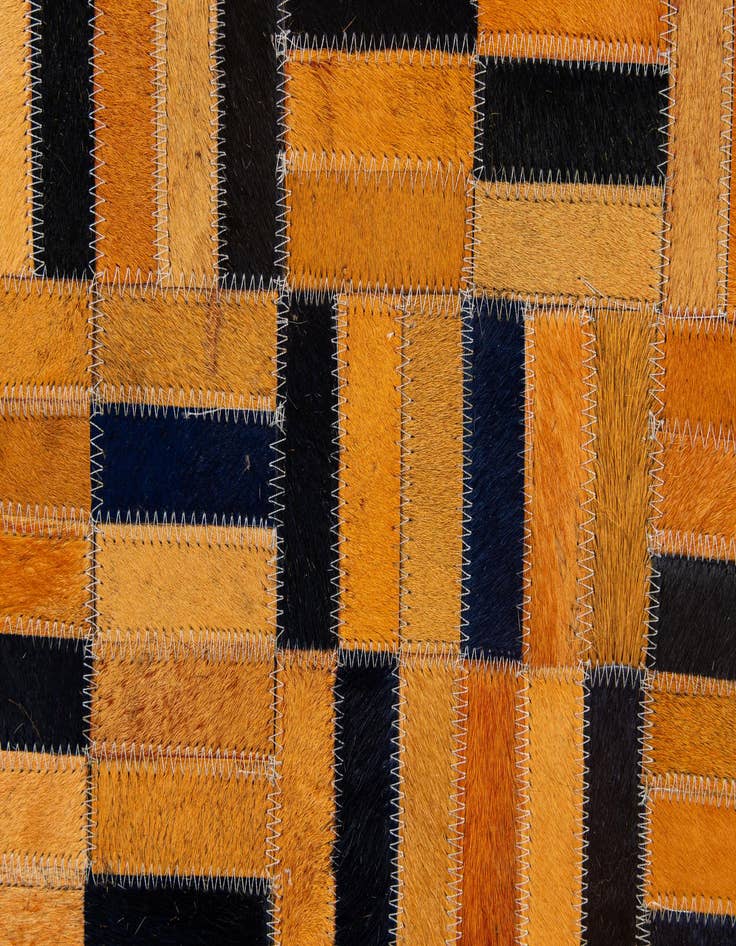Detail image of  5' x 7' 11 Cowhide - Patchwork Rug