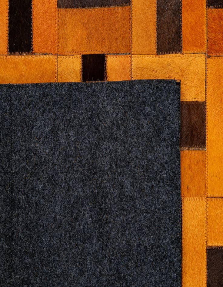 Detail image of  5' x 7' 11 Cowhide - Patchwork Rug