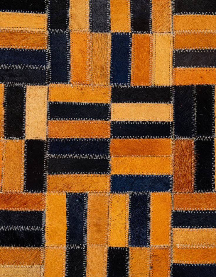 Detail image of  5' x 7' 11 Cowhide - Patchwork Rug