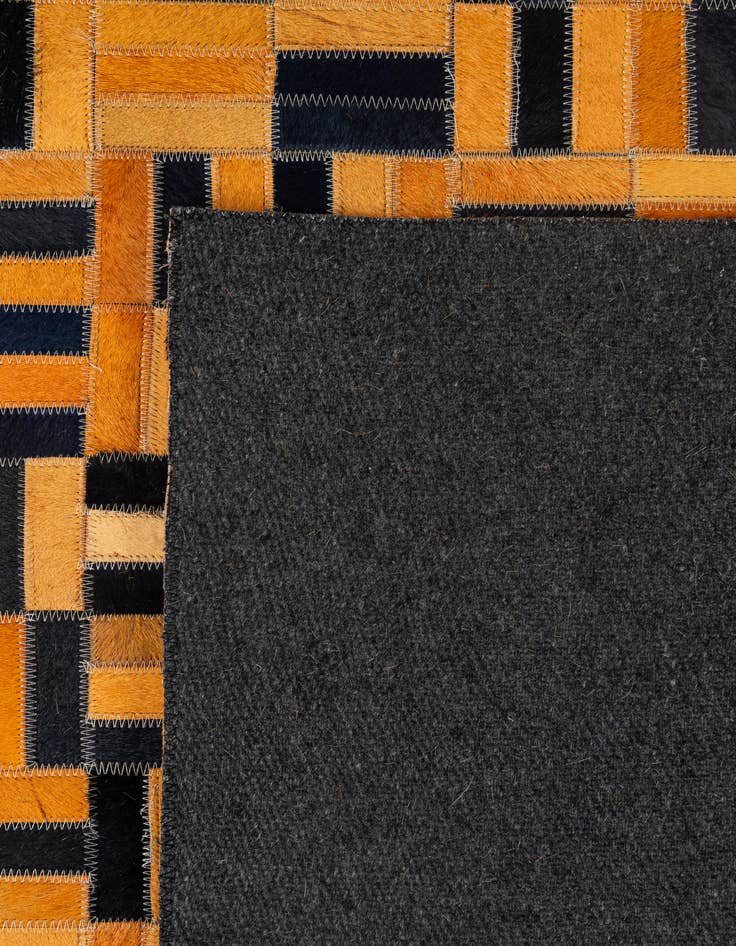 Detail image of  5' x 7' 11 Cowhide - Patchwork Rug