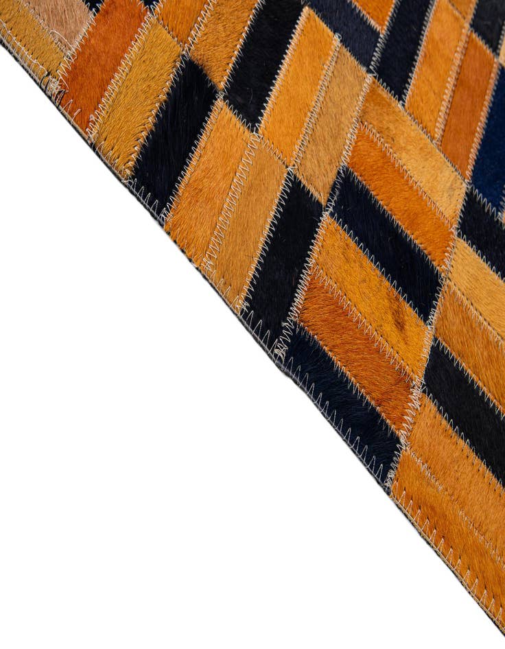 Detail image of  5' x 8' Cowhide - Patchwork Rug