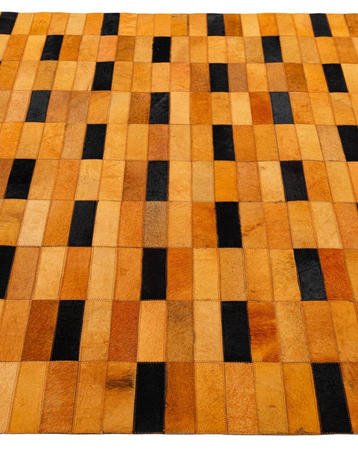 Detail image of  4' 11 x 8' Cowhide - Patchwork Rug