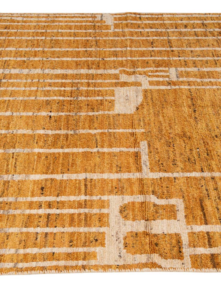 Detail image of  5' 7 x 7' 11  Hand Knotted Darya Wool Rug