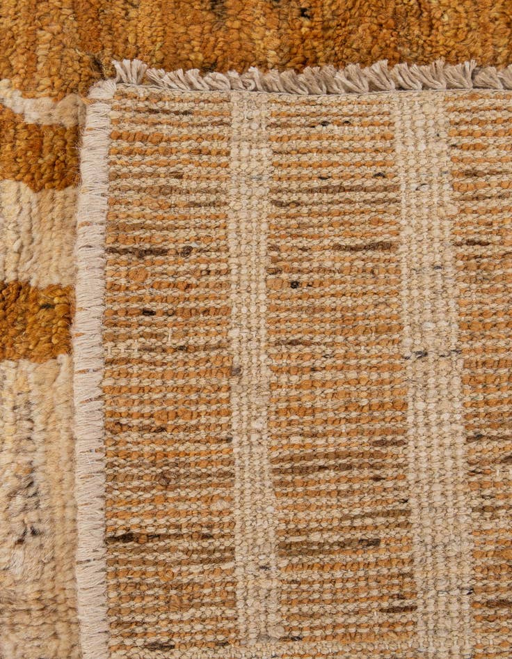 Detail image of  5' 7 x 7' 11  Hand Knotted Darya Wool Rug