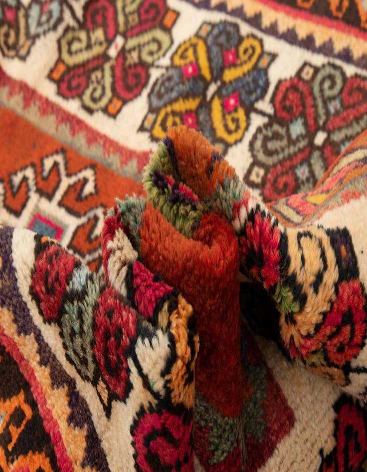 Detail image of  3' 1 x 5' 6  Hand Knotted Gabbeh Persian Wool Rug