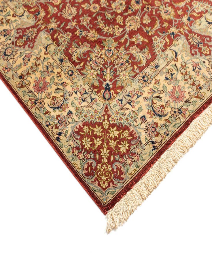 Detail image of  3' 3 x 5' Ghom Silk Rug