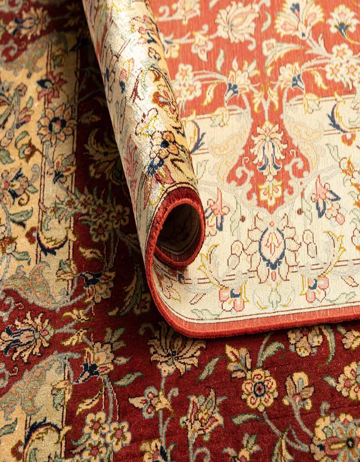 Detail image of  3' 3 x 5' Ghom Silk Rug