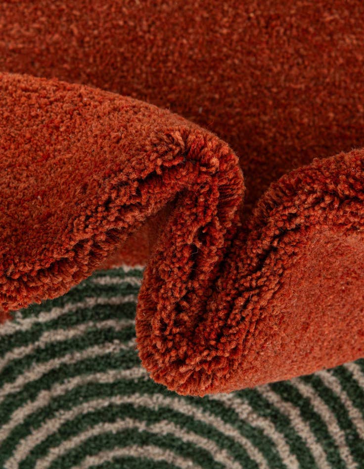 Detail image of  5' 1 x 8' Handtufted Wool Rug