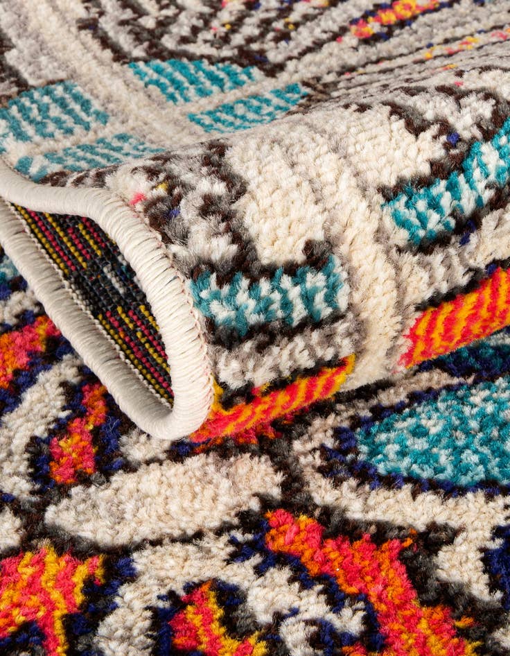 Detail image of  7' x 10'  Washable Hyacinth Rug