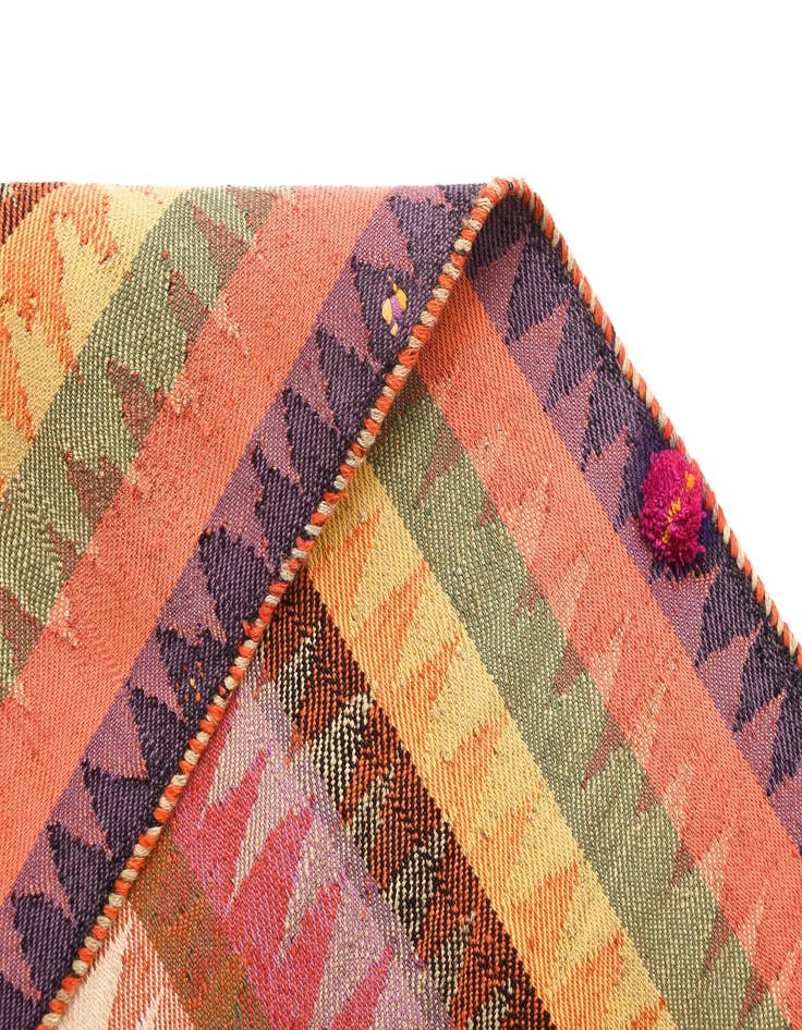 Detail image of  4' 8 x 6' 8 Jajim Rug