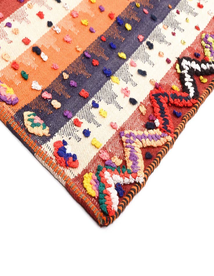 Detail image of  4' 10 x 7' 2 Jajim Rug