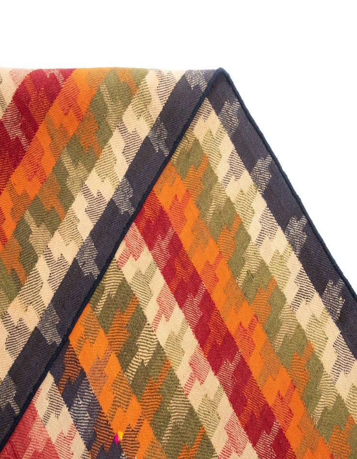 Detail image of  4' 11 x 6' 11 Jajim Wool Rug