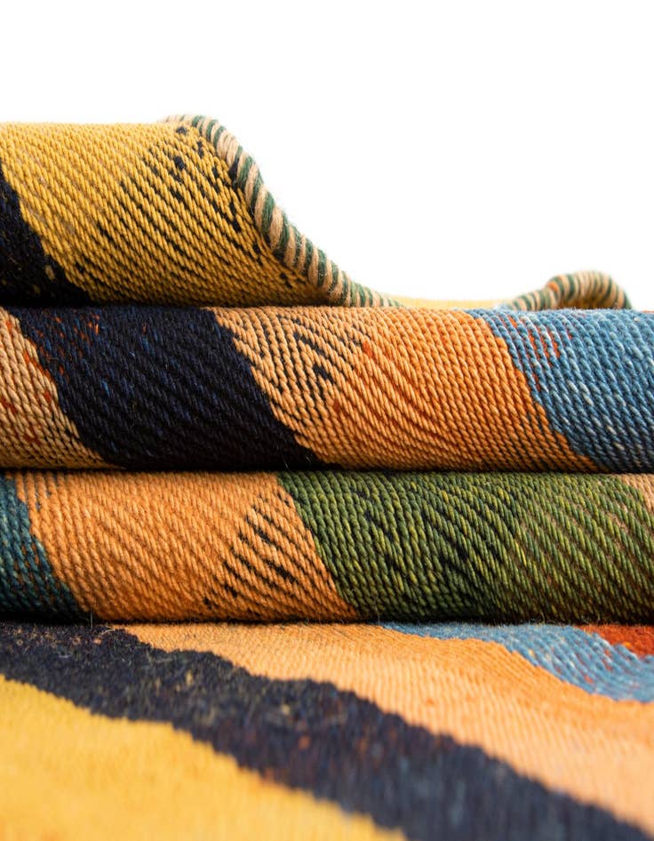 Detail image of  5' x 7' 4 Jajim Wool Rug