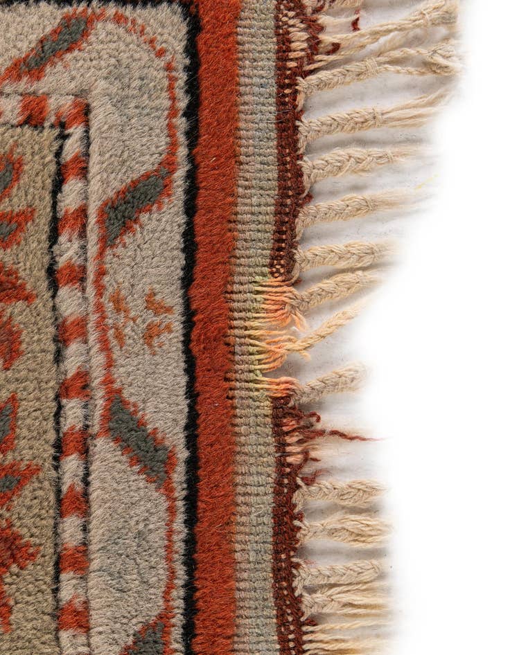 Detail image of  6' 6 x 9' 8  Hand Knotted Kars Wool Rug