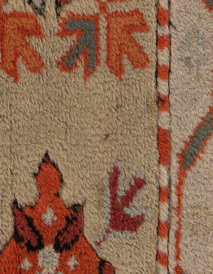 Detail image of  6' 6 x 9' 8  Hand Knotted Kars Wool Rug