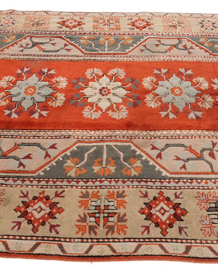 Detail image of  6' 6 x 9' 8  Hand Knotted Kars Wool Rug