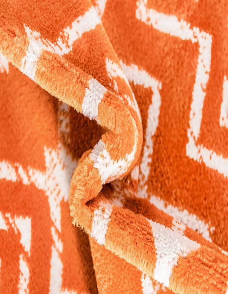 Detail image of  5' 3 x 8' Kasbah Trellis Rug