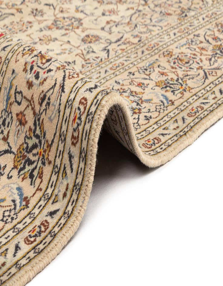 Detail image of  6' 6 x 9' 7 Kashan Wool Rug