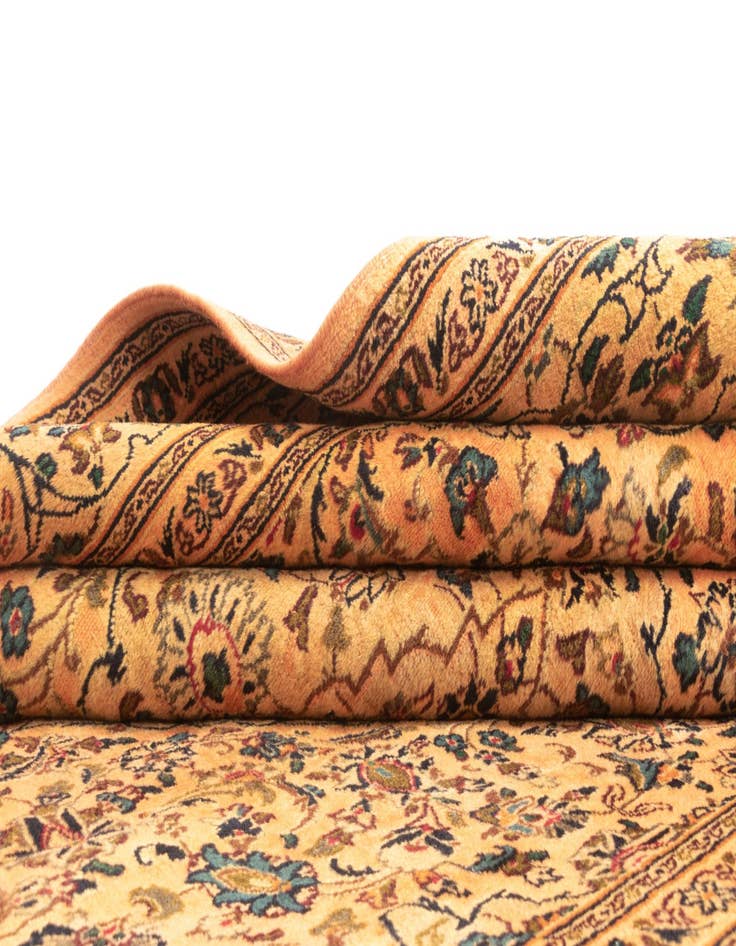 Detail image of  6' 2 x 9' 2 Kashan Rug