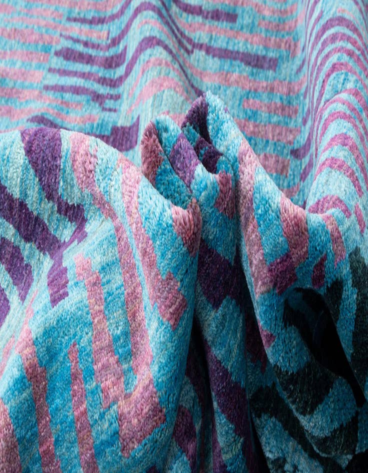 Detail image of  8' 2 x 9' 7 Kashkuli Wool Rug