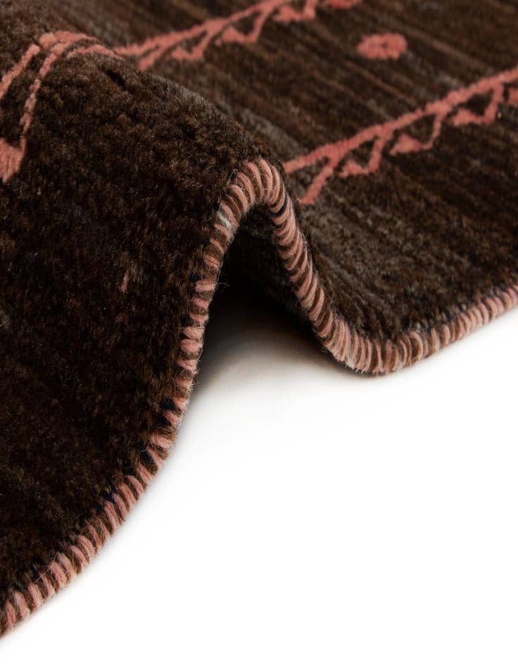 Detail image of  2' 10 x 3' 11 Kashkuli Wool Rug