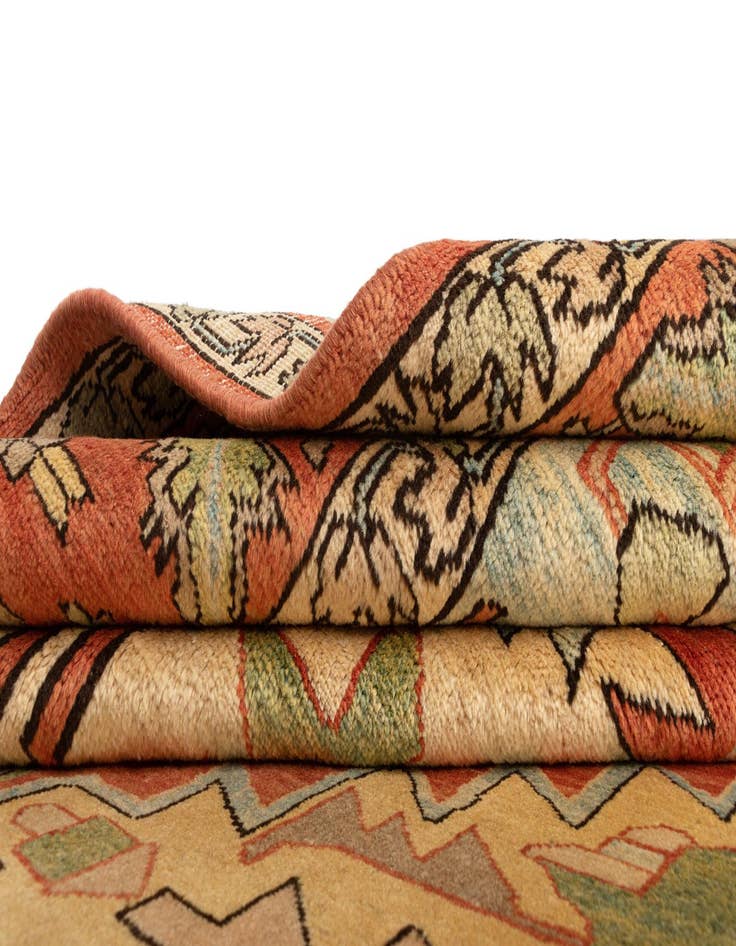 Detail image of  9' 10 x 13' 8 Kashmar Wool Rug