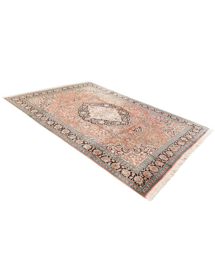 Detail image of  6' 11 x 9' 10  Hand Knotted Kashmir Oriental Rug