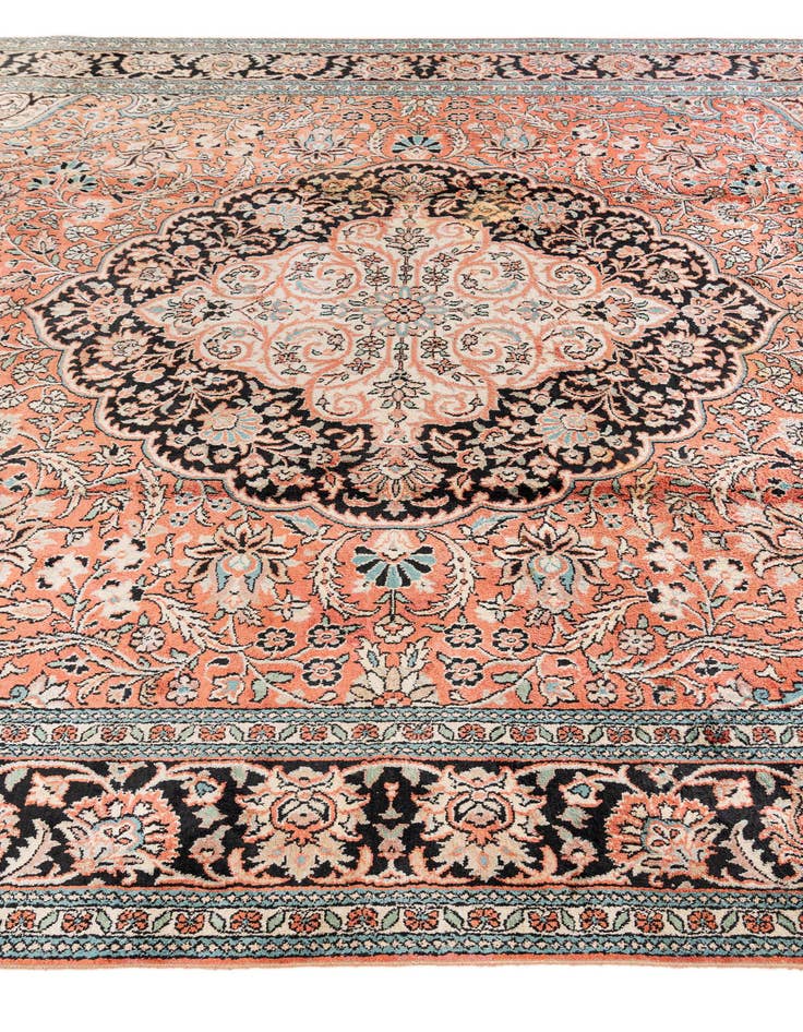 Detail image of  6' 11 x 9' 10  Hand Knotted Kashmir Oriental Rug